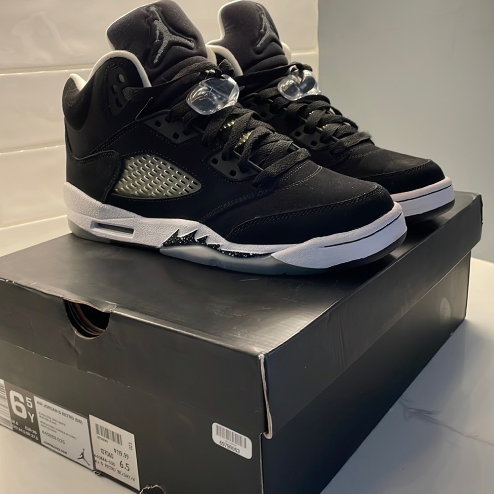 Nike Air Jordan 5 Retro